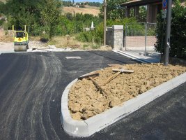 Ampliamento edificio e sistemazione esterni Consorzio Agrario