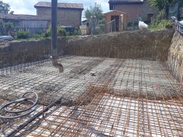 Demolizione e ricostruzione a Sodina di Cozzano